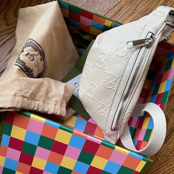 GUCCI Handbags - SOLD! GUCCI Calfskin GG Embossed Belt Bag, White, Excellent Condition.